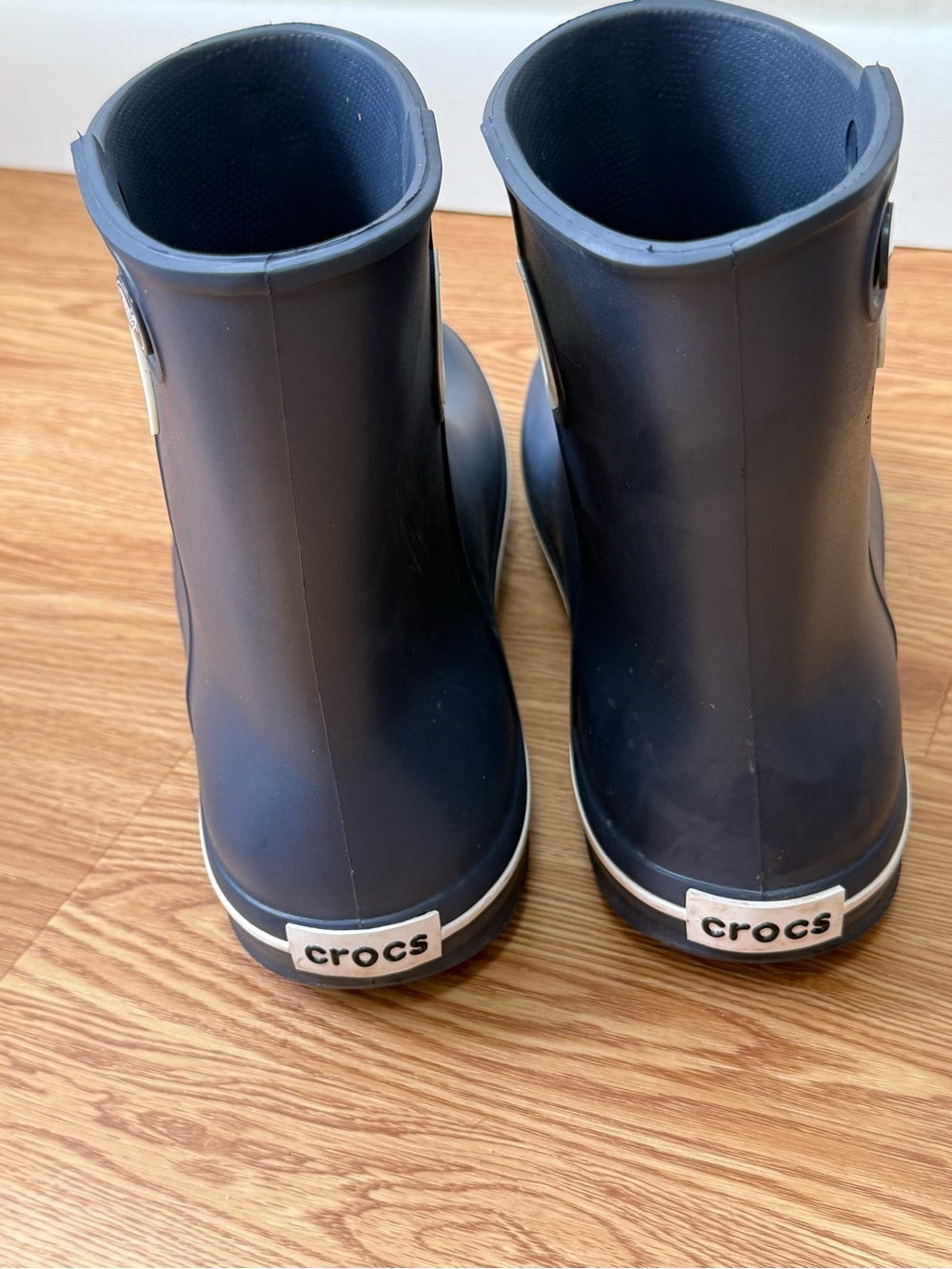 Crocs Women’s Navy & White Waterproof Rain Boots - Picture 3 of 7